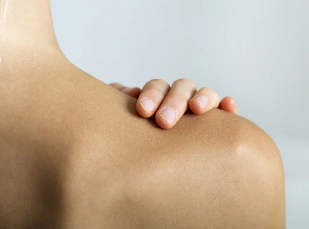 How to Remove Skin Tags, According to Dermatologists